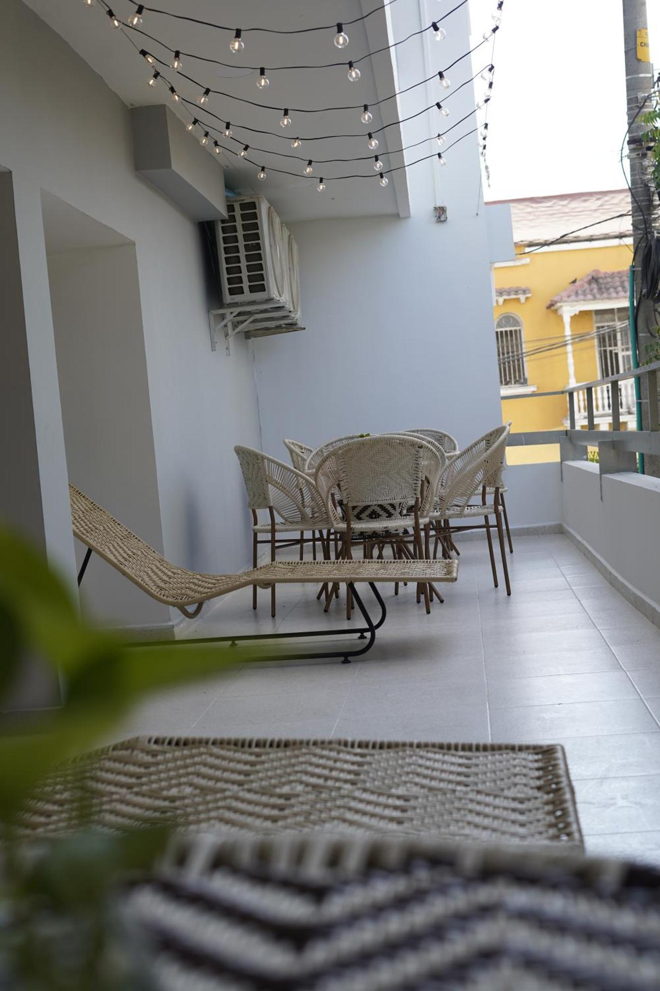 Hostel Dorado Plaza Getsemani Cartagena Exterior photo